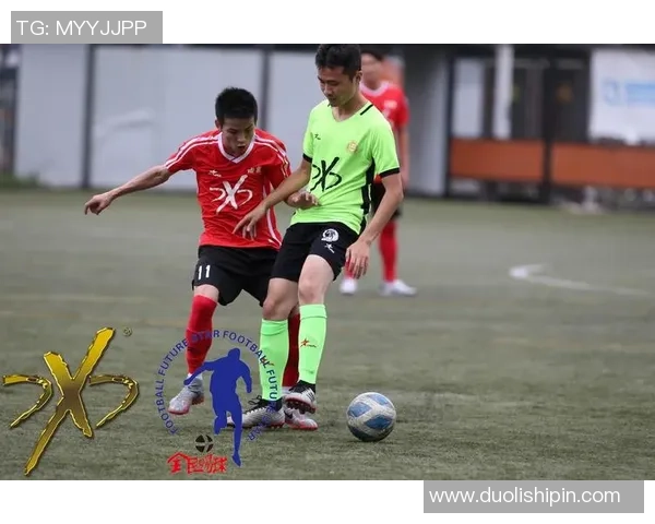 趣味互动挑战一起通过线索来猜足球球星名字